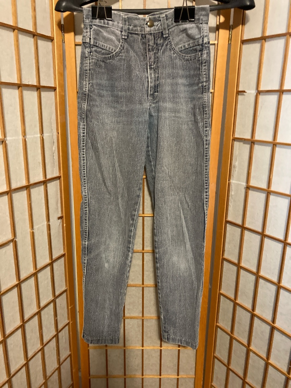 Jou Jou women’s VTG grey jeans.